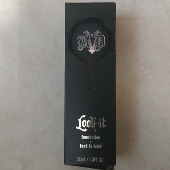 NWT Kat Von D Lock-it foundation 30mL (1 Fl Oz) - Picture 3 of 7